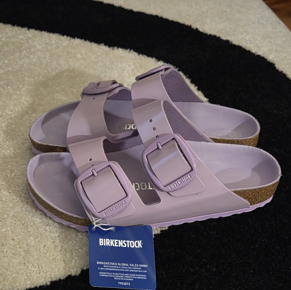 Birkenstock Shoes - BIRKENSTOCK ARIZONA BIG BUCKLE PURPLE PATENT SANDAL